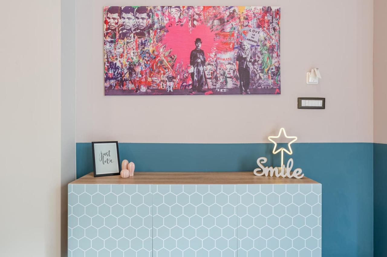 Pop Art Homm In Groovy Koukaki Appartement Athene Buitenkant foto